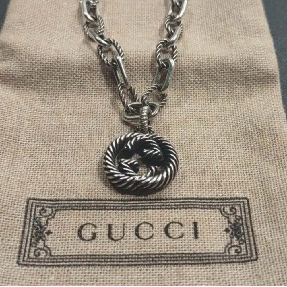 Gucci Luxury Statement Bracelet - Picture 6 of 7